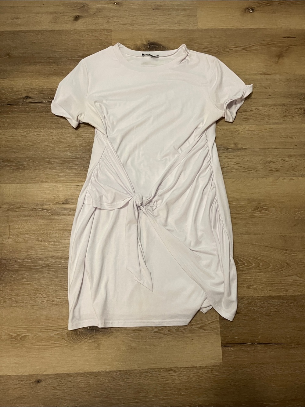 Knot-Front Short Sleeve Mini Dress - white